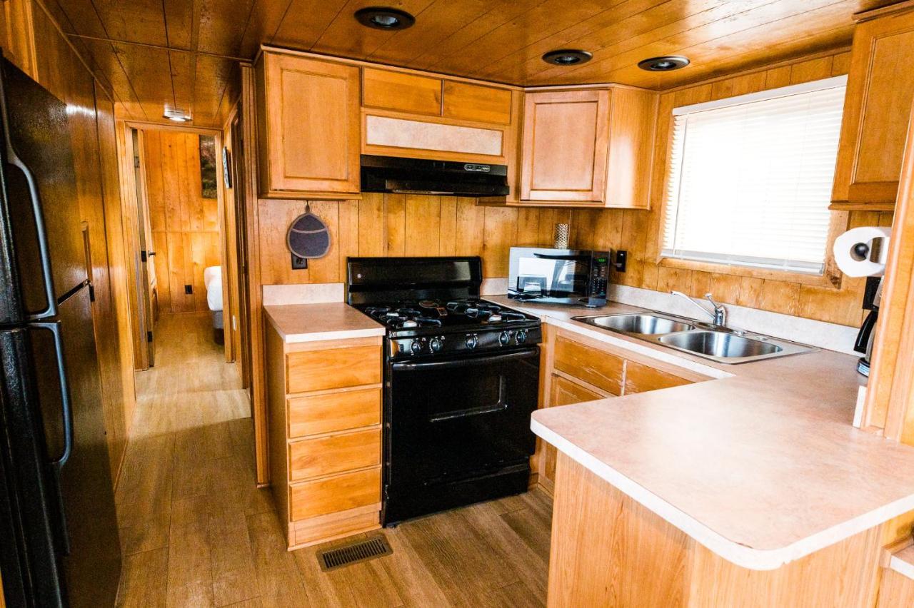 Garden Of The Gods Rv Resort Colorado Springs Exterior photo